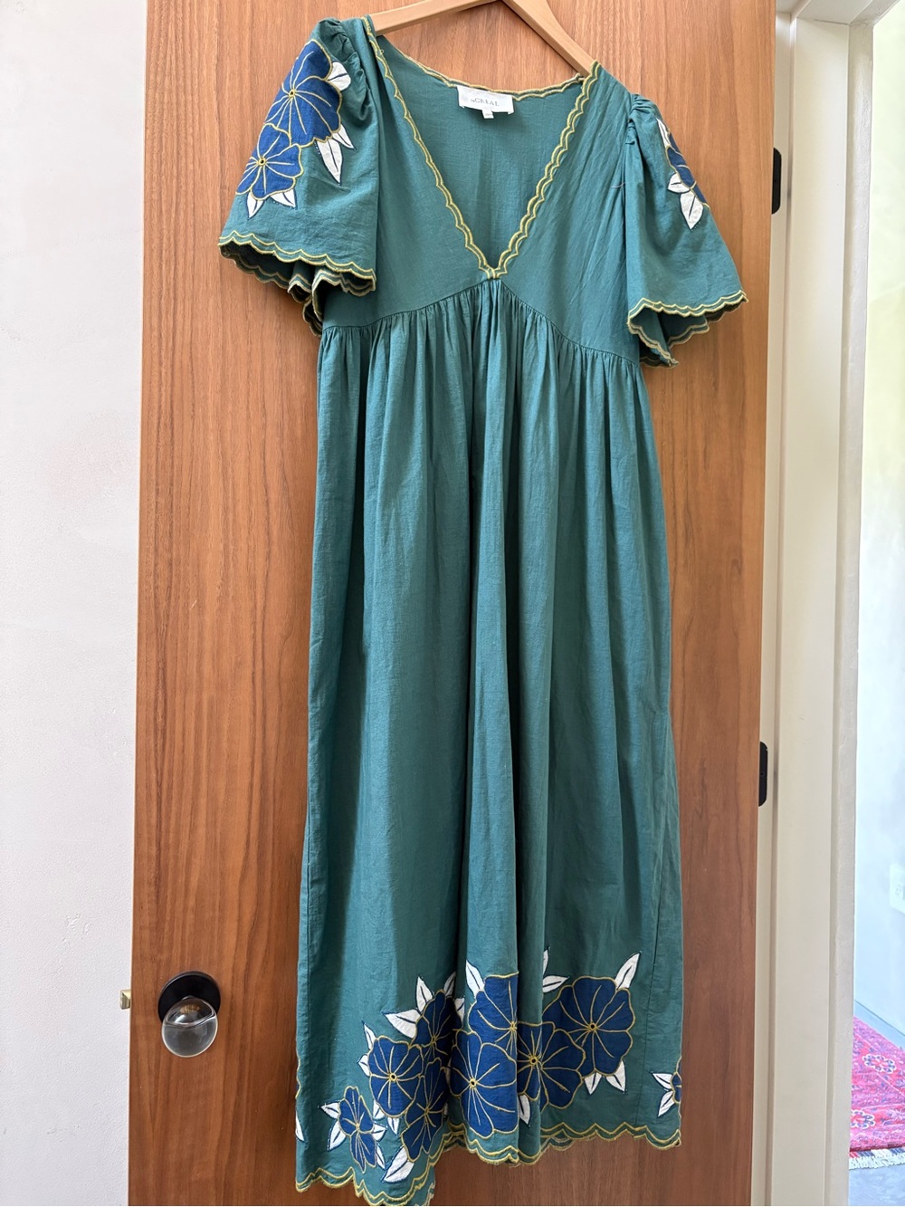 The great applique Hawaiian floral dress
